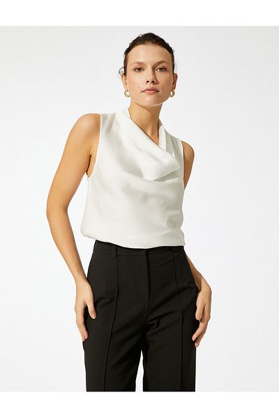 Koton Degaje Collar Sleeveless Blouse