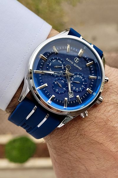 DAVID GUNER Silver Case Navy Blue Color Function Men's Wristwatch