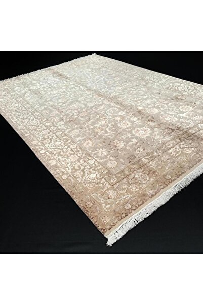 Halıcızade Ahteran Serisi Çiçek Desenli El Dokuma Halı