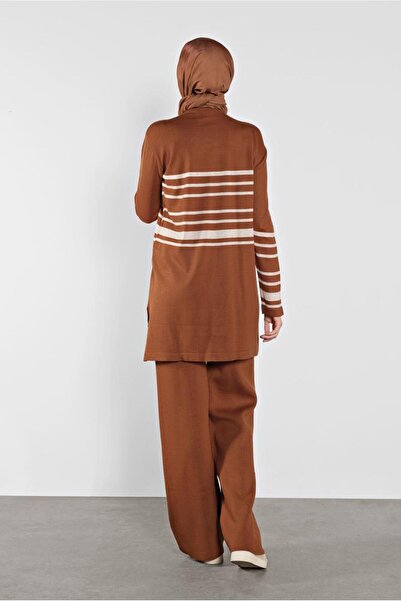 TRENDTESETTÜR Women's Brown (TILE) Striped Double Suit 1202