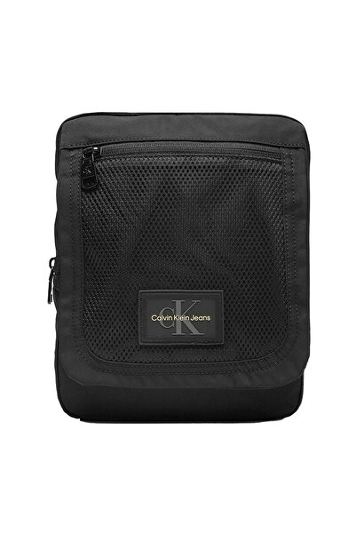 Calvin Klein Black Men's Messenger Bag SPORT ESSENTIALSFLAPREPORTER22UT