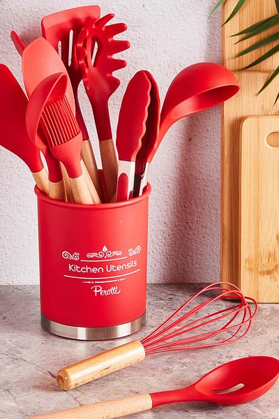 SepetçiBaba Masterno Red 12 Piece Silicone Set