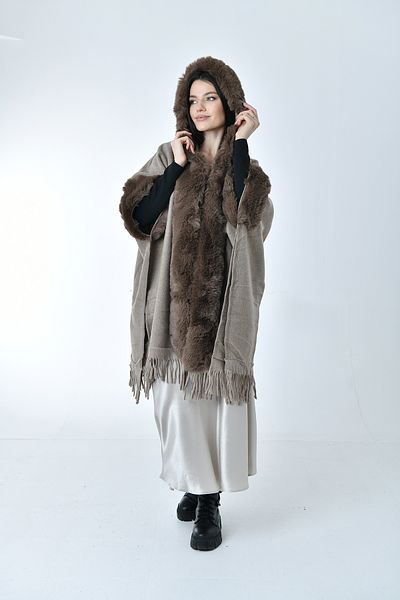 Gezgin tekstil ve aksesuar poncho plush with tassels