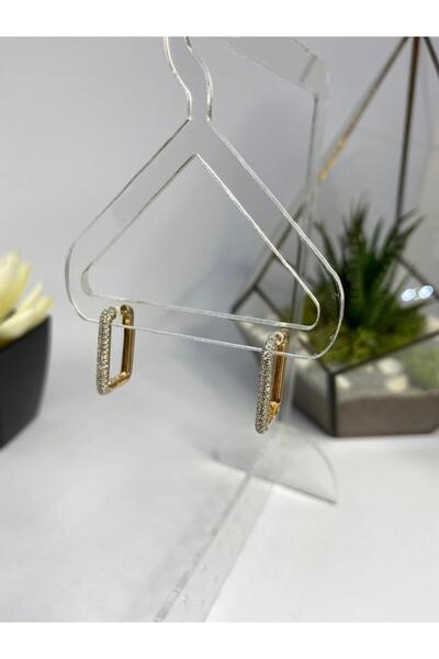 Hazal accessory VİP İNCE DİKDÖRTGEN YARIM ZİRKON TAŞ KAPLI GOLD KÜPE