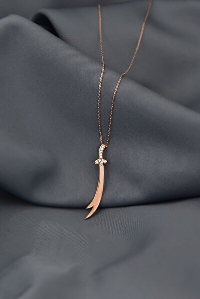 Sinsirella 925 Ayar Gümüş Rose Kaplama Dikey Taşlı Zülfikar Kılıç Kolye