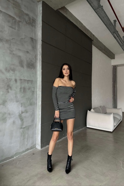 Eka Γυναικείο Μαύρο Λευκό Ριγέ Φόρεμα 0956-1937