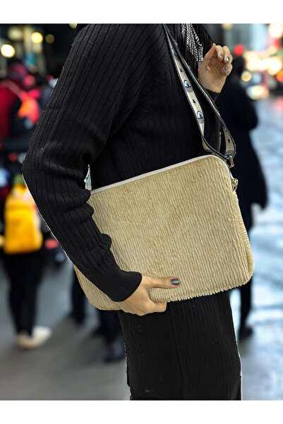 PLUSH STUDIO 13-13.3-14 Inch Plush Macbook, Laptop Bag, Beige Toscase