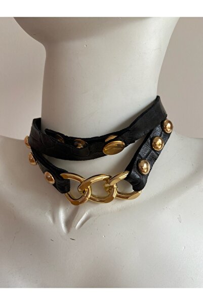 AGG TASARIM قلادة تشوكر من الجلد الأسود مع تفاصيل سلسلة ذهبية