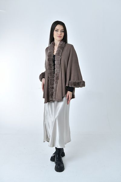 Gezgin tekstil ve aksesuar poncho fur detailed
