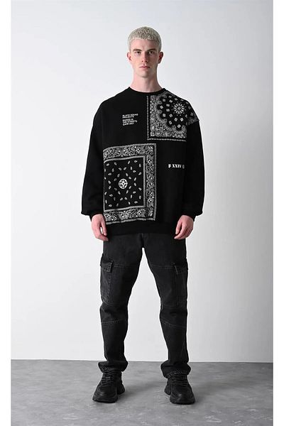 kargasa Bandana Print Sweatshirt