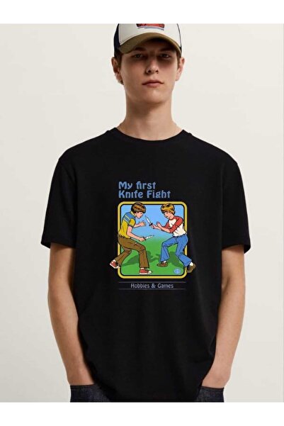 Kozmik Tapestry Η Πρώτη μου Μάχη με Μαχαίρια - Τυπωμένο Μπλουζάκι