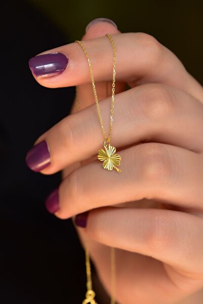 Sinsirella 925 Ayar Gümüş Altın Kaplama Kristal Kesim Yonca Kadın Kolye