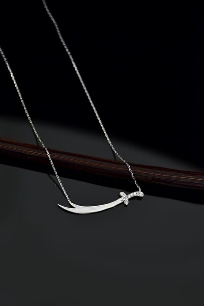 Sinsirella 925 Ayar Gümüş Rodyum Kaplama Taşlı Zülfikar Kılıç Kolye