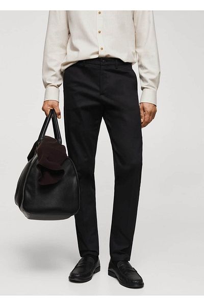 MANGO Man Παντελόνι chino σε λεπτή εφαρμογή