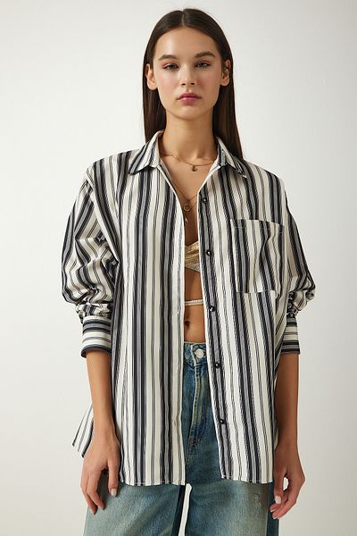 Happiness İstanbul Cremefarbenes, schwarz gestreiftes Oversize-Strickhemd für Damen SF00007