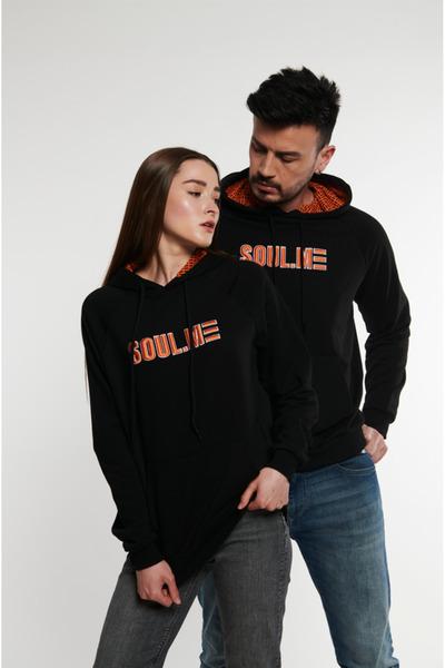 Genel Markalar Unisex Siyah Üstü Turuncu Yazı Nakışlı Sweatshirt