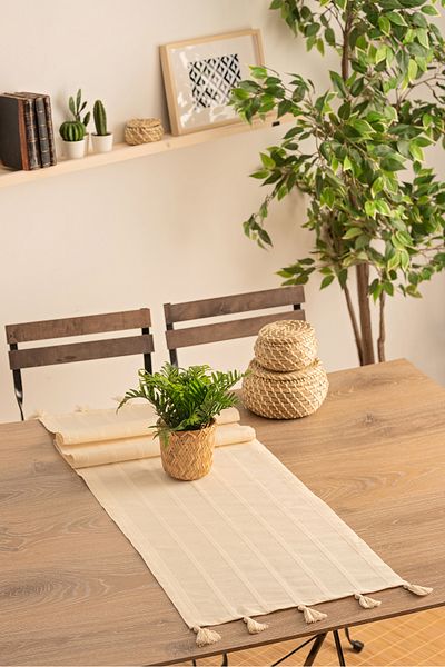 Buldan CSN Tekstil houndstooth pattern hand tufted runner