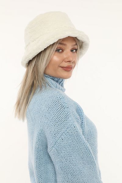 Aghilo White Plush Women's Hat - Bucket Bucket