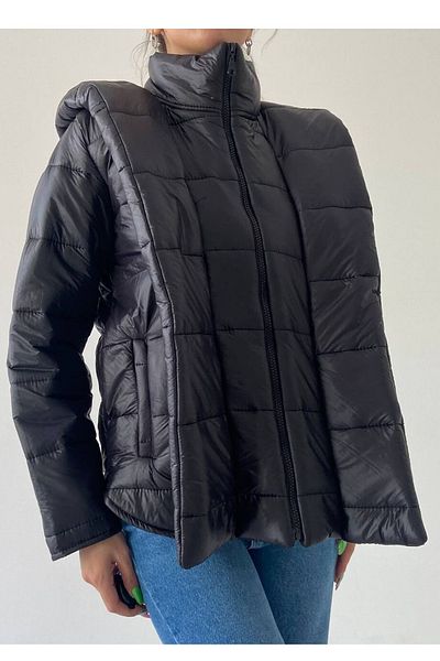 WOMAN VISION Black Puffer Jacket with Hood and Pocket Design 200