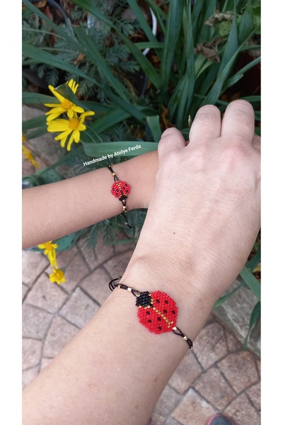 Atolye Ferda مجموعة أساور ميوكي المحبوكة على شكل خنفساء الأم والابنة