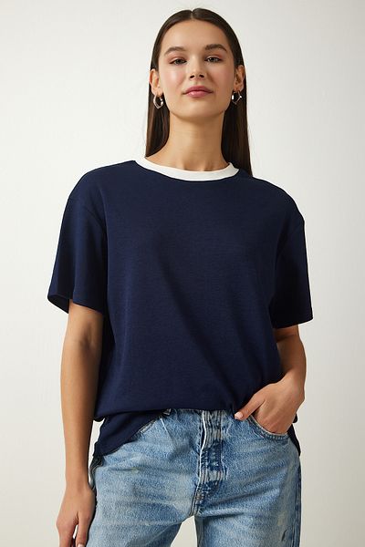Happiness İstanbul Women's Navy Blue Crew Neck Knitted T-Shirt OW00016