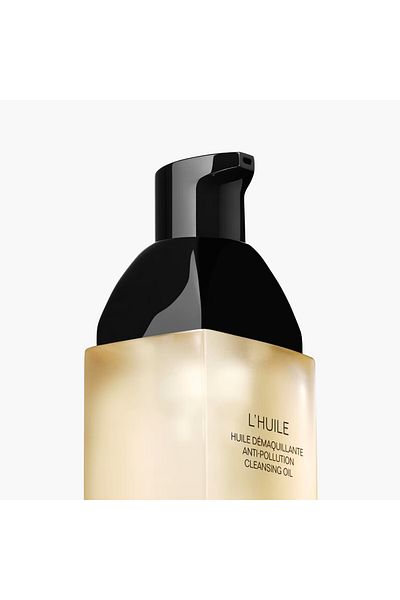 Chanel L'HUILE-Illuminating Anti-Pollution Cleansing Oil that Gives Silky Softness 150ml