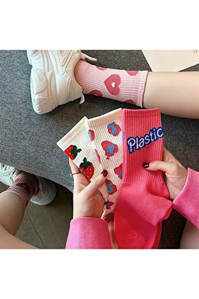çorapmanya 3 Çift Dikişsiz Kadın Çok Renkli Aşk Mektupları / Kalp Desenli Kolej Çorap