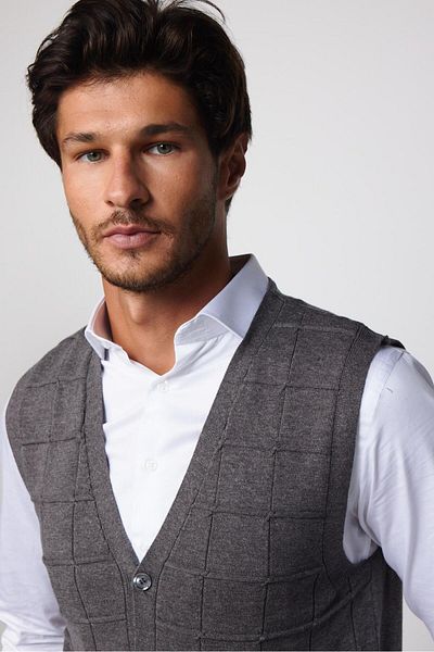 Tudors Slim Fit Square Patterned Gray Men's Vest
