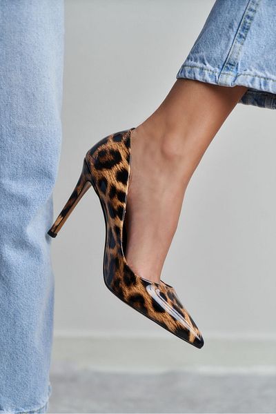 NİŞANTAŞI SHOES Vanessa Damen-Stiletto aus Lackleder in Gelb und Schwarz mit spitzer Zehenpartie