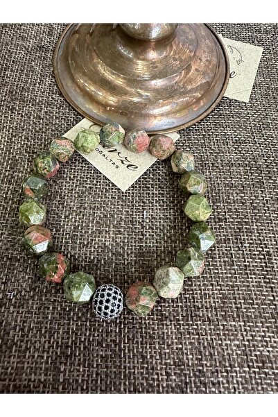 Custom Cut Unakit Bracelet