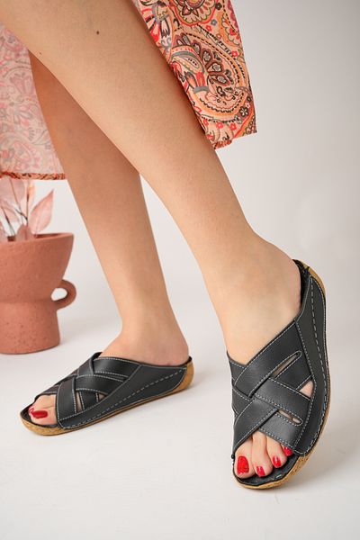 Akgün Terlik Women's Genuine Leather Black Orthopedic Sole Slippers