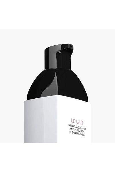 Chanel LE LAIT-Skin Purifying Softness Cleansing Milk from Dirt and Residue 150ml