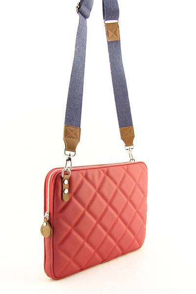 HNB Unisex Red 13 & 14 Inch Quilted Laptop and Tablet Case with Cross Column Strap