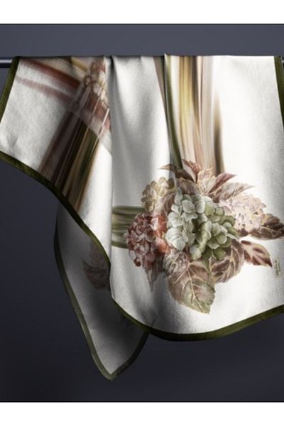 hijabchi Μεγάλο μεταξένιο κασκόλ Sura Rayon - Κρέμα - Χακί - 120 X 120 cm