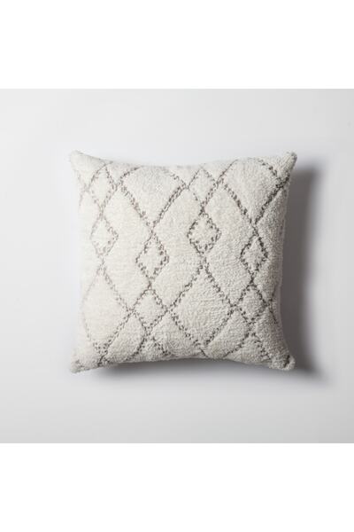 Fineroom Living " Asos " - Geometrik Baklava Desenli Tüylü Kırlent 45x45 (iç ...