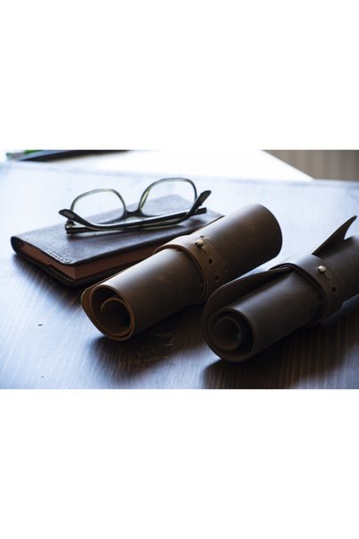 Hi Leather Rea Roll Leather Pen Holder Chestnut
