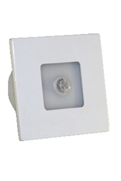 Deneme Zamanı إضاءة الممر بمستشعر مربع كلاسيكي من Akviva باللون الأبيض