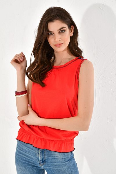 Hanna's by Hanna Darsa Women's Red Stripe and Stitching Decorated Sleeveless Undershirt