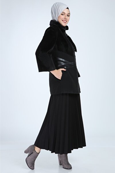 Cristina Kadın Siyah Derili Kısa Kollu Kaban