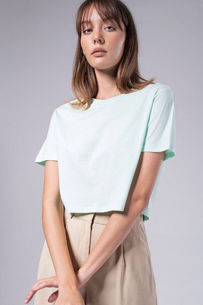 IAMNOTBASIC Women's Mint Green Boyfriend Crop T-Shirt