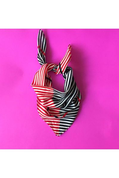 TOPTANFULARCI Stripe Patterned Scarf