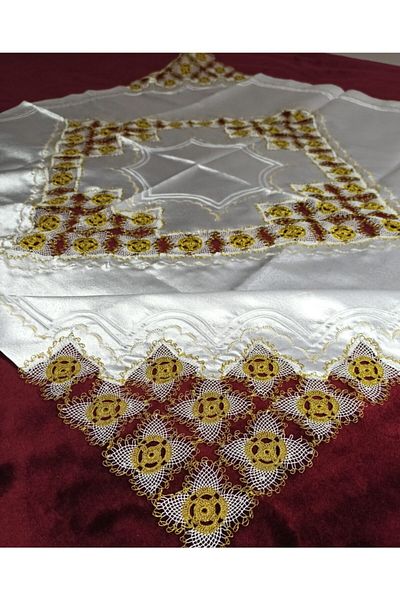 arzumçeyiz 8 CORNERED HANDWORKED NEEDLEY POINT BOX 100 * 100 CM SIZE