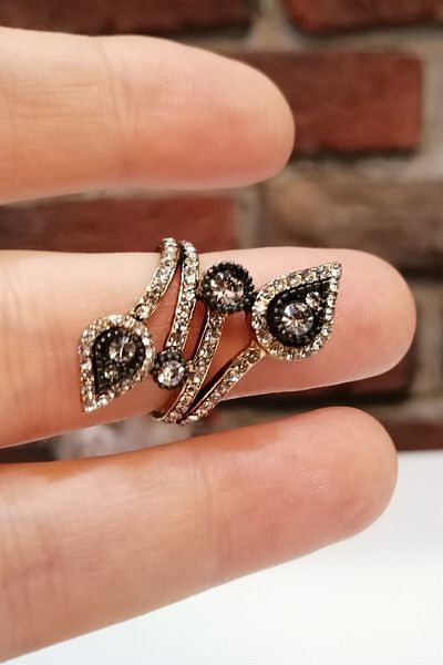 Esra Pamir Diamond Mounted Ring