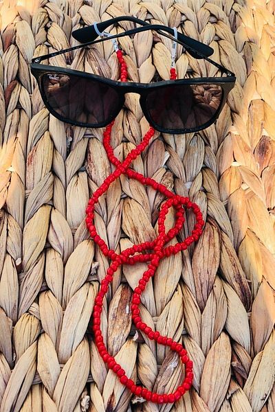 fullcontrol Women's Red Bead Sunglasses Lanyard