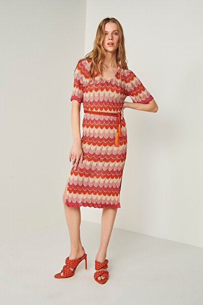 JOIN US Γυναικείο πλεκτό φόρεμα με ζιγκ-ζαγκ ασημί λαιμόκοψη