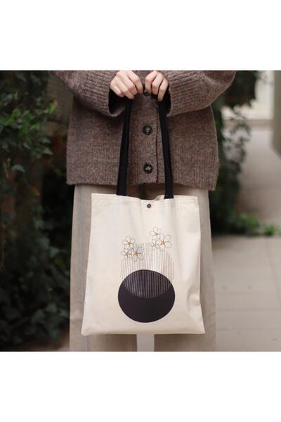 pamukcanta Women's Cream Daisy Drawing Cloth Bag with Snap Fasteners