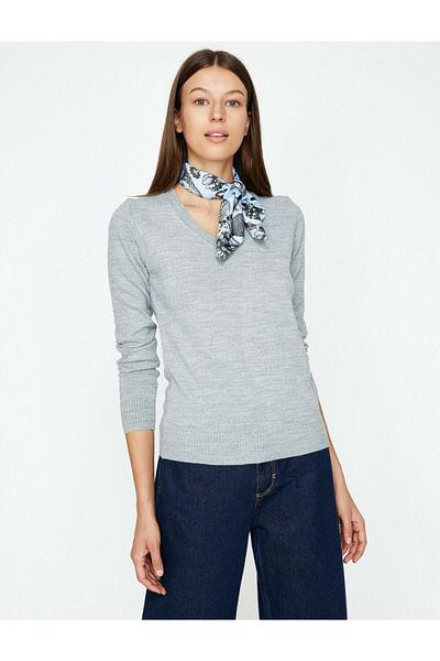 Koton V-Neck Knitwear Sweater Design