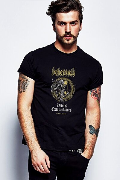 QIVI Behemoth Devil's Conquistadors Štampano crna muška Pleteno majica T-shirt