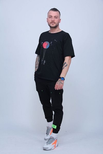 MODAGEN Unisex Black Saturn Printed Oversize Tshirt