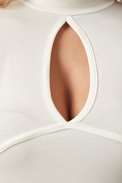 Happiness İstanbul Dámská blůza Ecru Cut Out Detailní viskózová pletená halenka RX00039